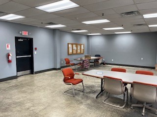 208 Industrial Blvd Property Photo 13