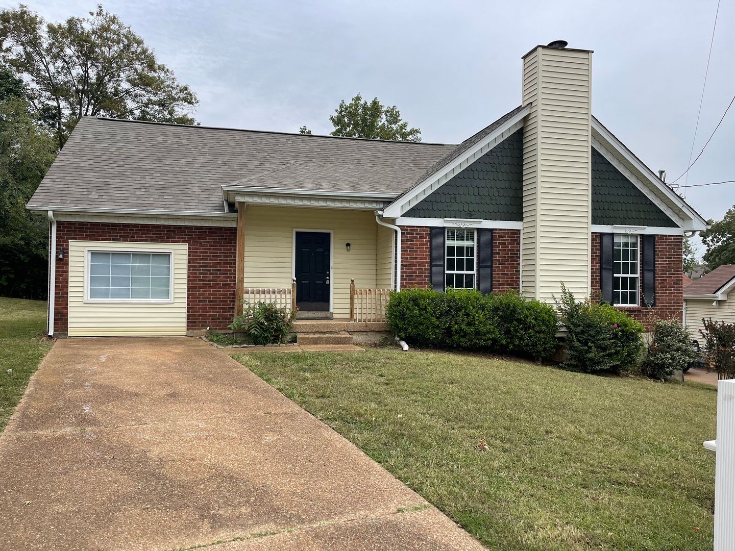 1812 Barnwell Ct Property Photo 1