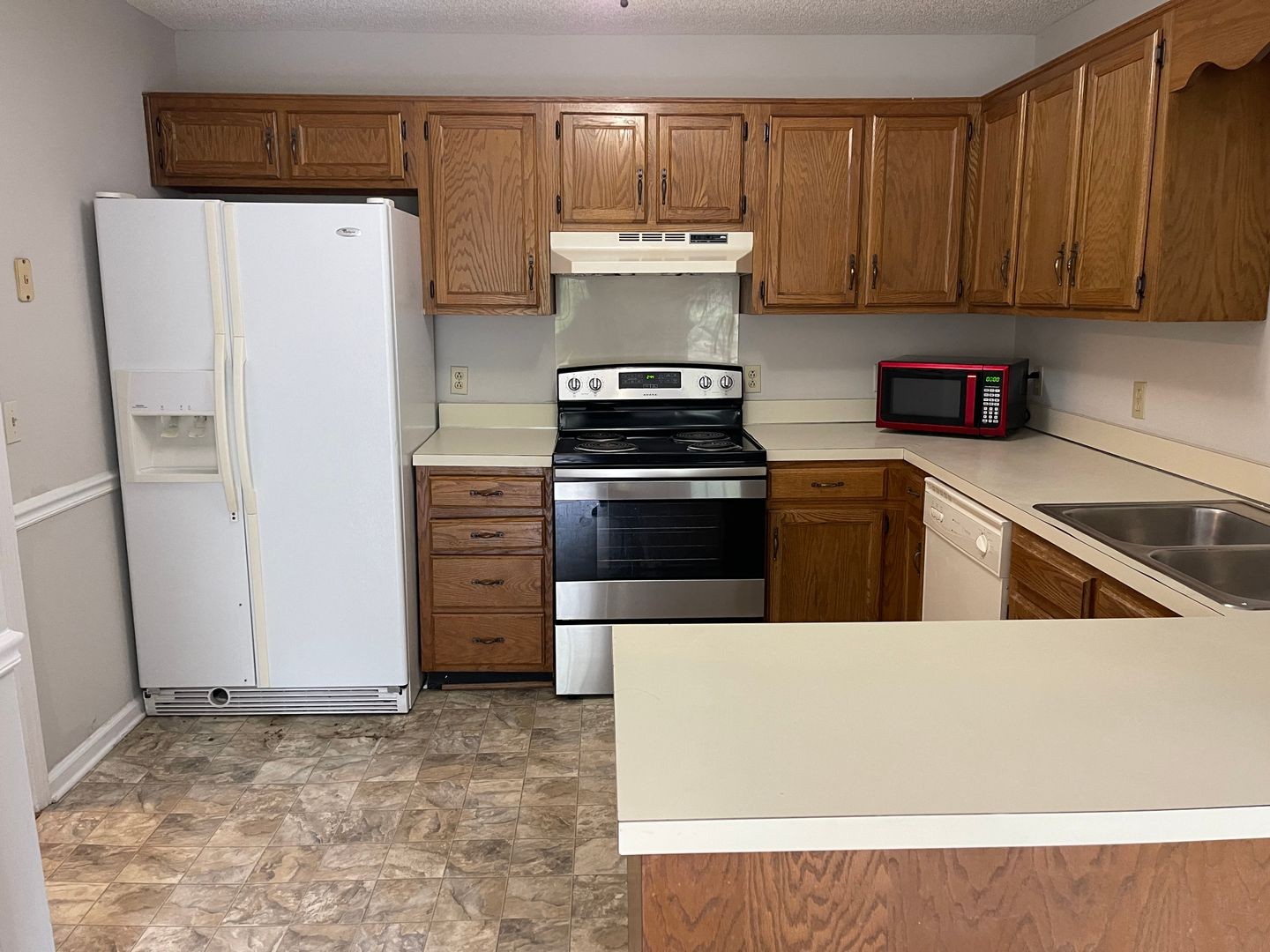 1812 Barnwell Ct Property Photo 6