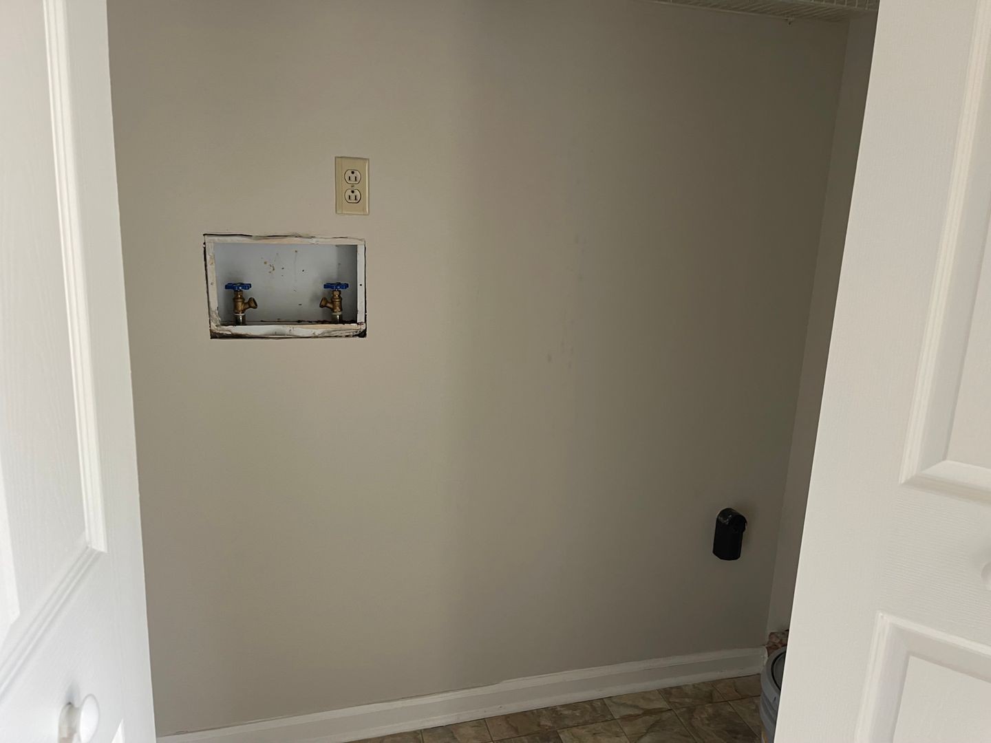 1812 Barnwell Ct Property Photo 10