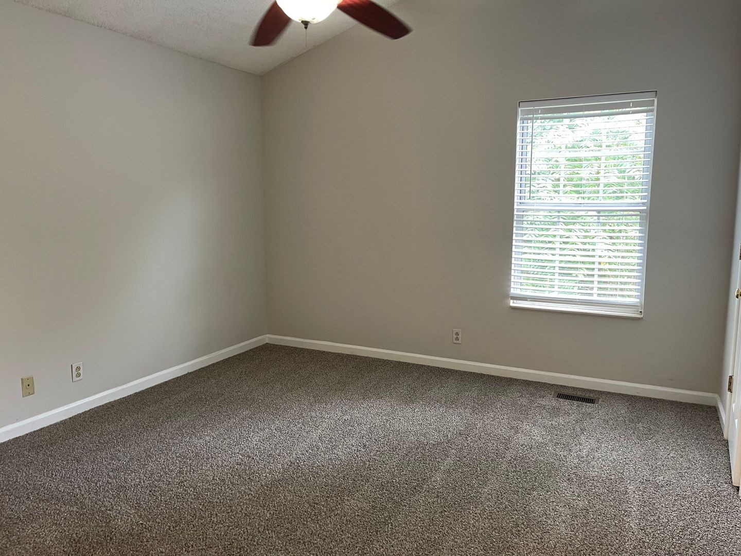 1812 Barnwell Ct Property Photo 18