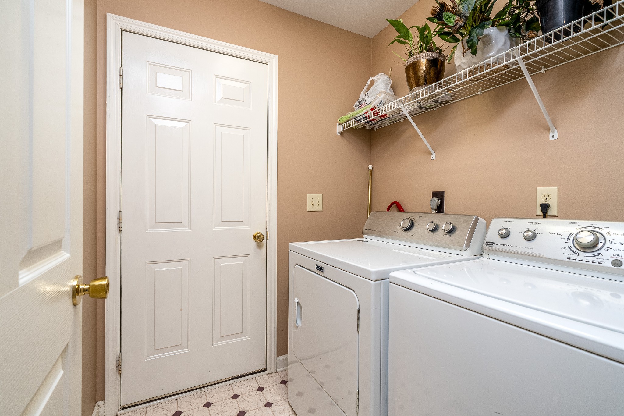 5026 Camelot Dr Property Photo 21