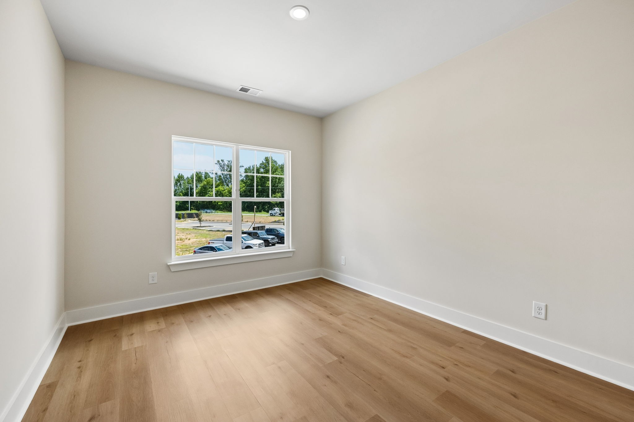 1068 Stagecoach Dr Property Photo 35