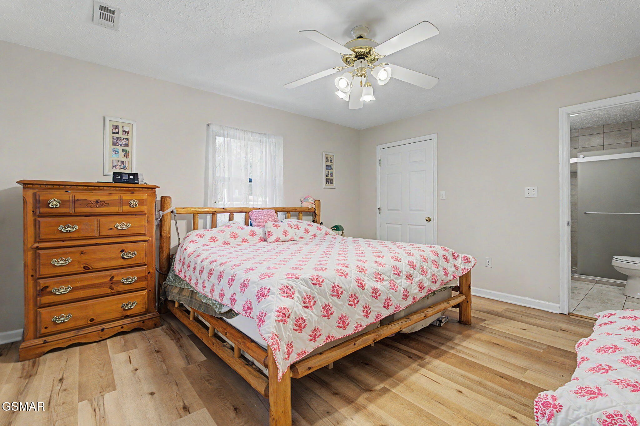 4246 Meadow Circle Property Photo 11