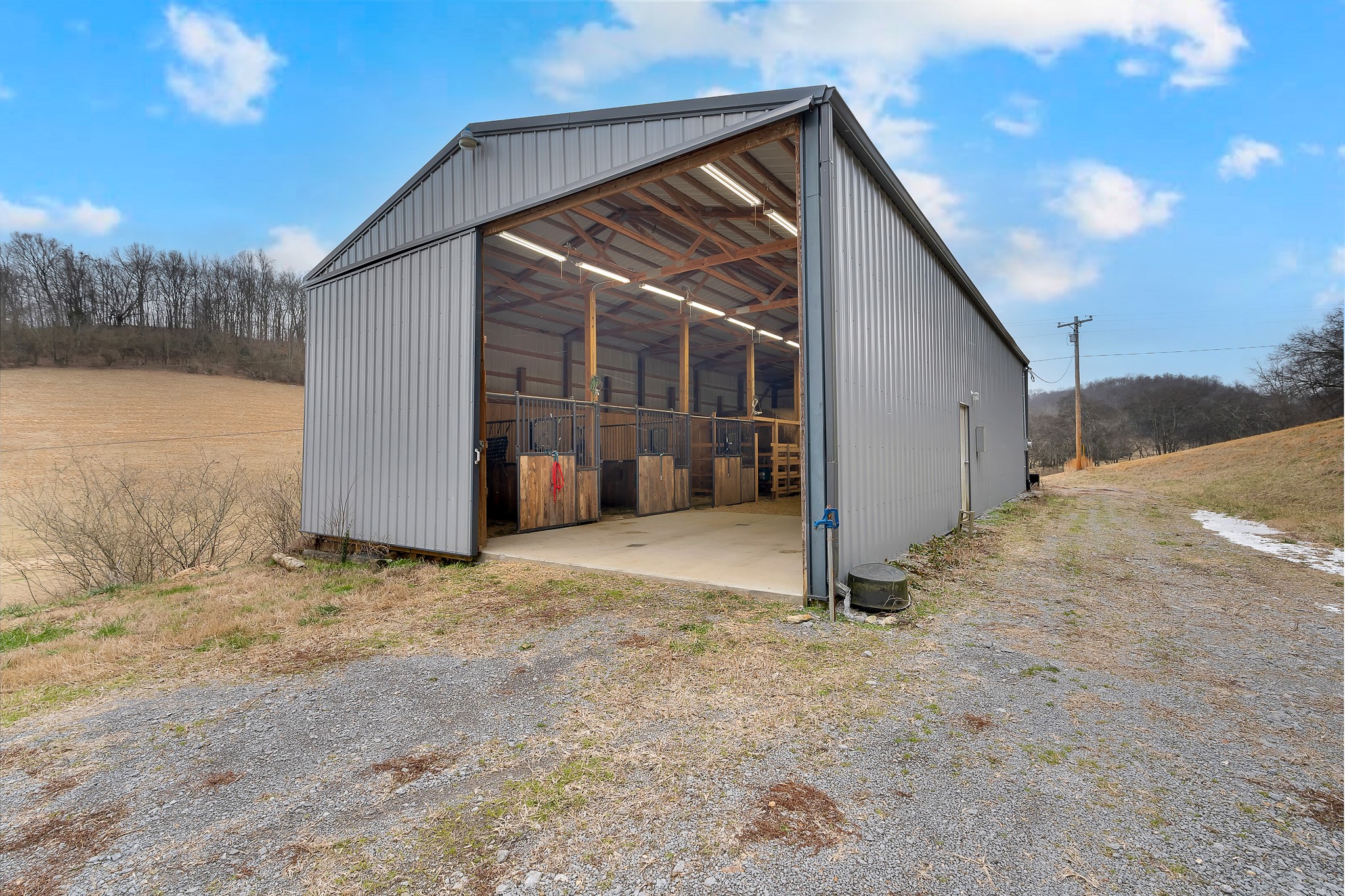 1220 Normandy Rd Property Photo 5