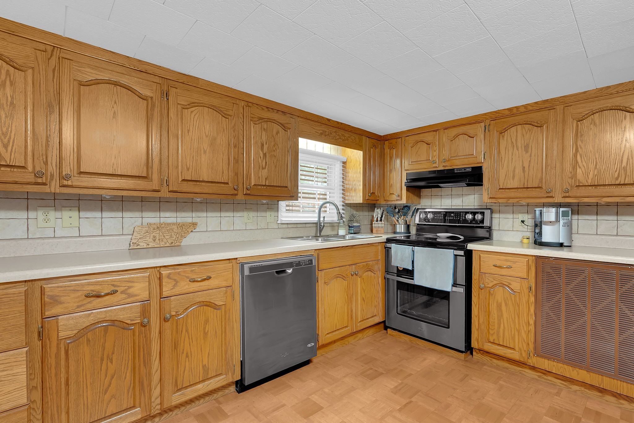 1220 Normandy Rd Property Photo 34