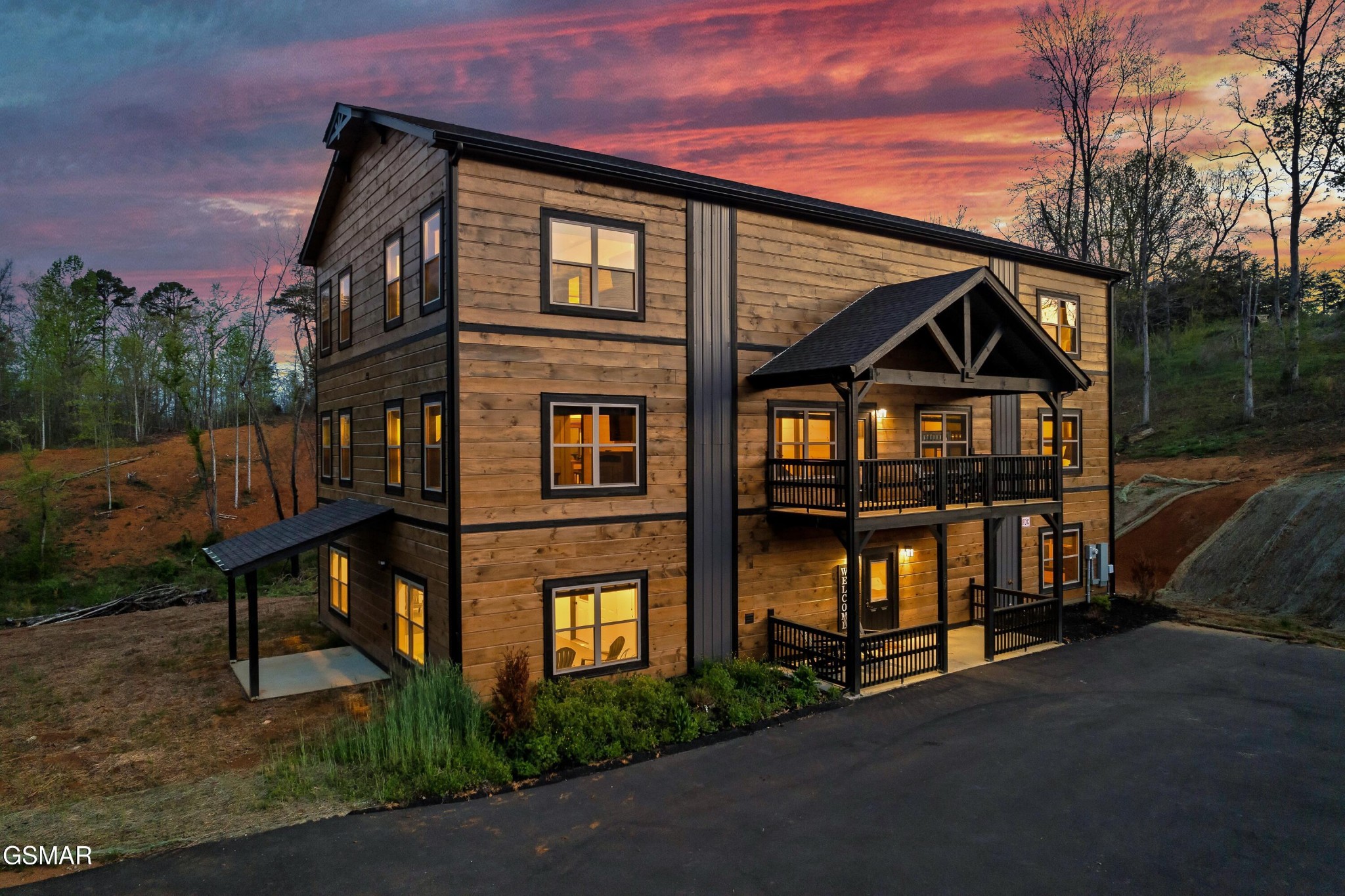 204 Lily Jo Way Property Photo 1