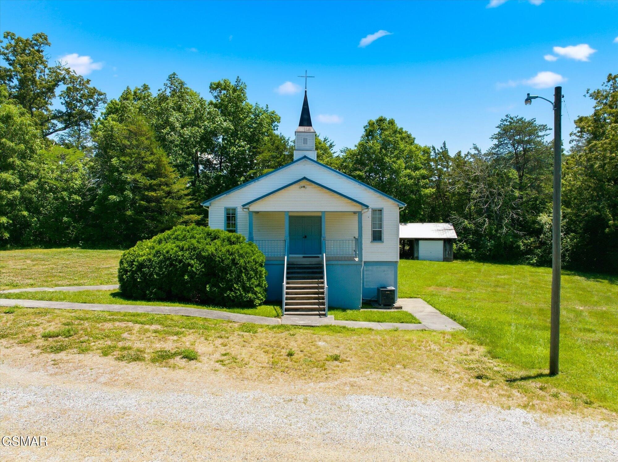 2940 Calderwood Highway Property Photo 1