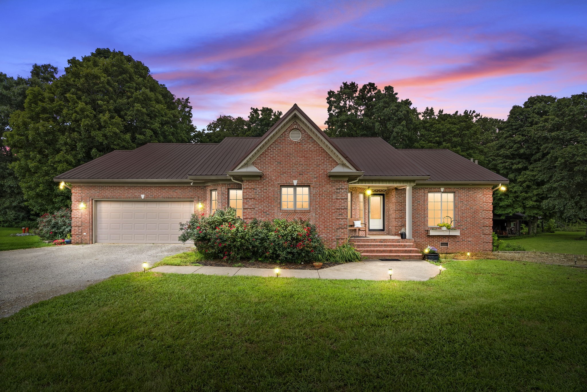3055 Quisenberry Ln Property Photo 1