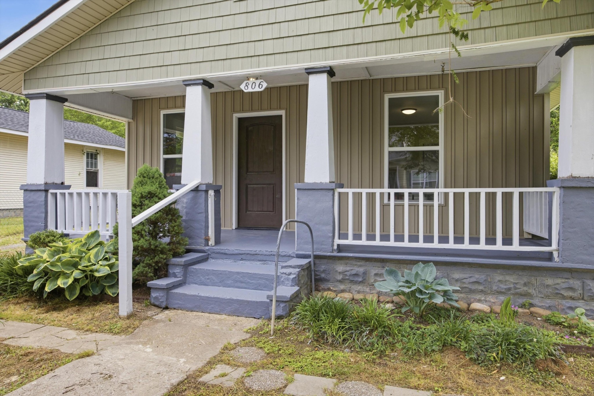 806 Indian Avenue Property Photo 3