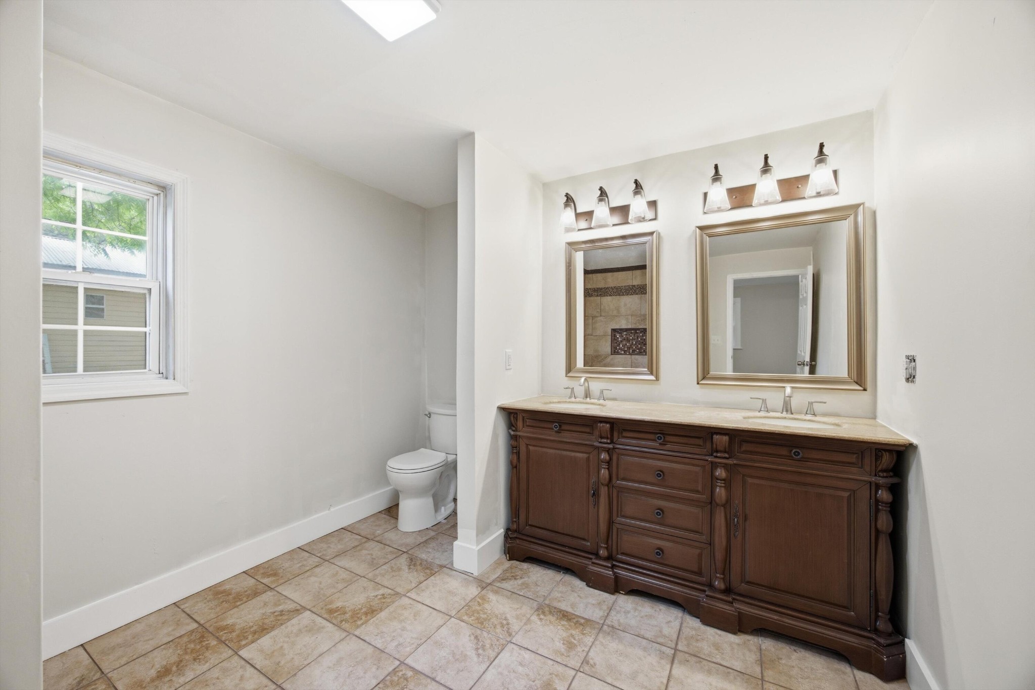 806 Indian Avenue Property Photo 16