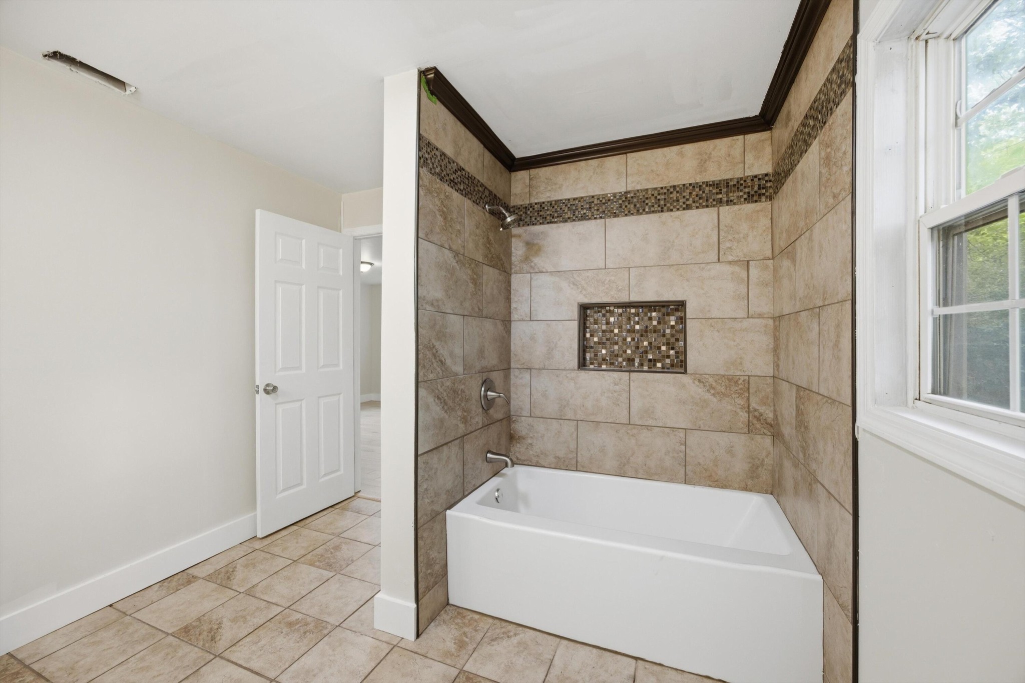 806 Indian Avenue Property Photo 17
