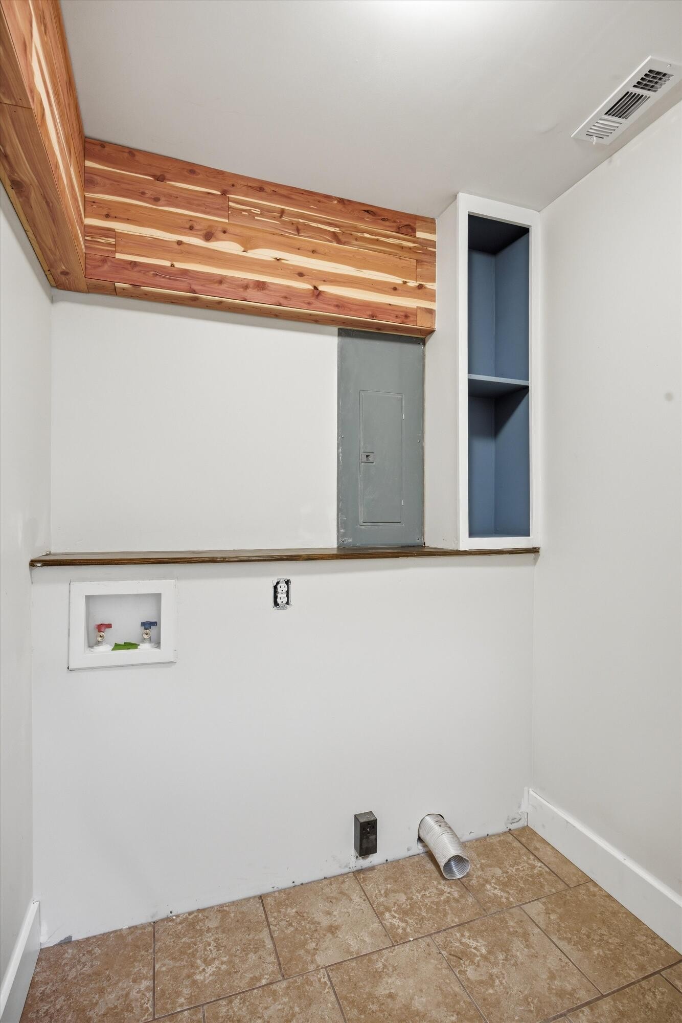 806 Indian Avenue Property Photo 22