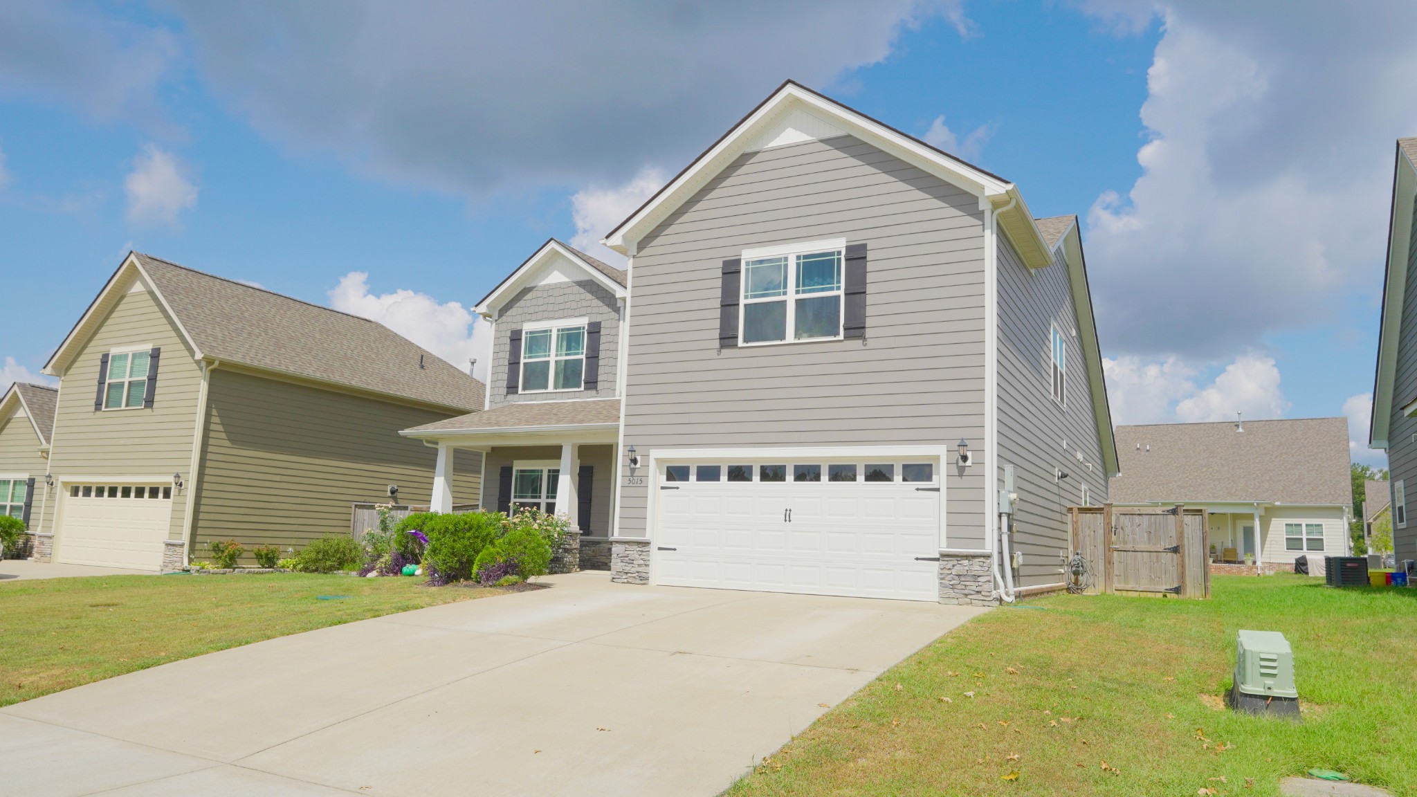 5015 Bobo Ct Property Photo 2