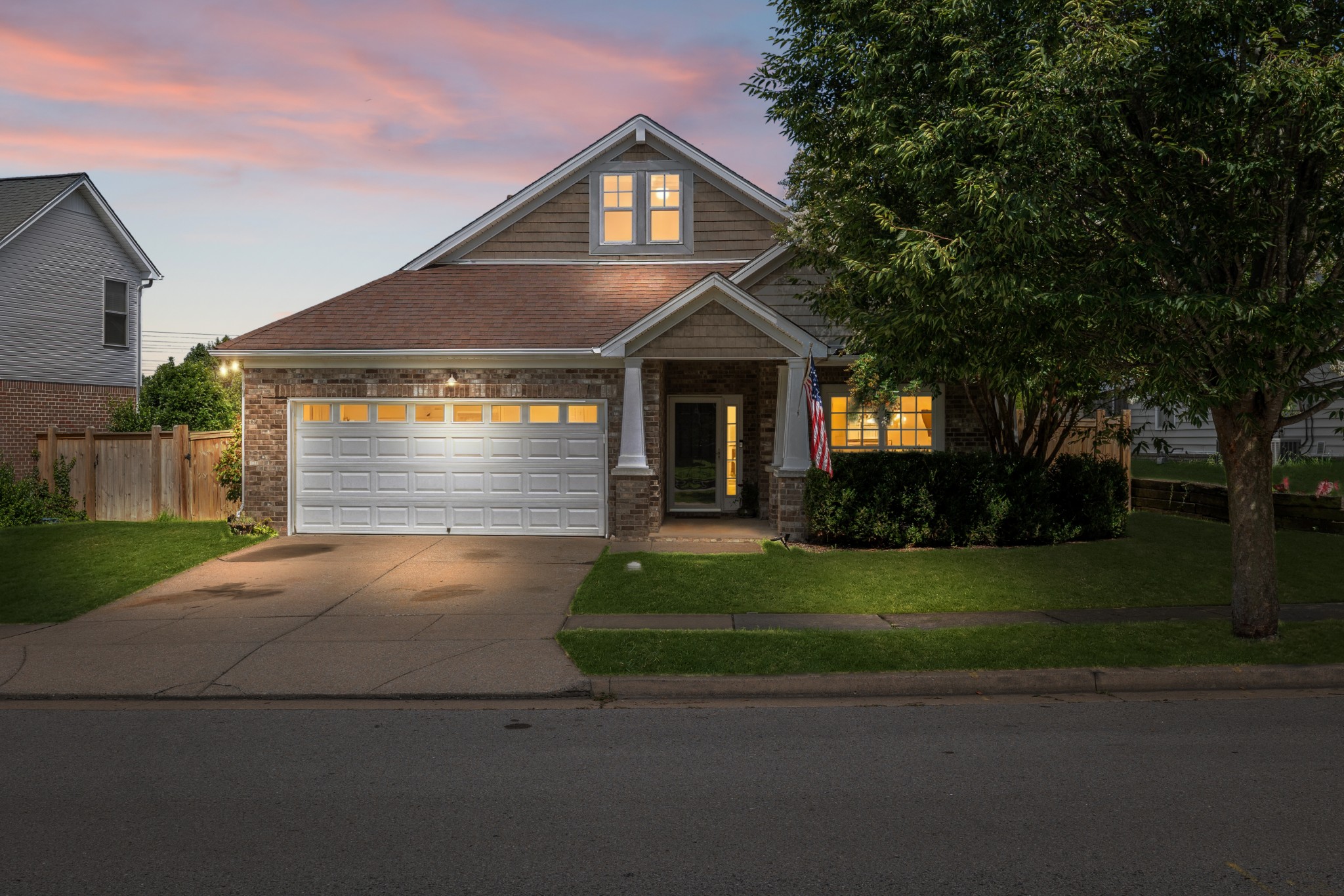 1008 Riverspring Dr Property Photo 1