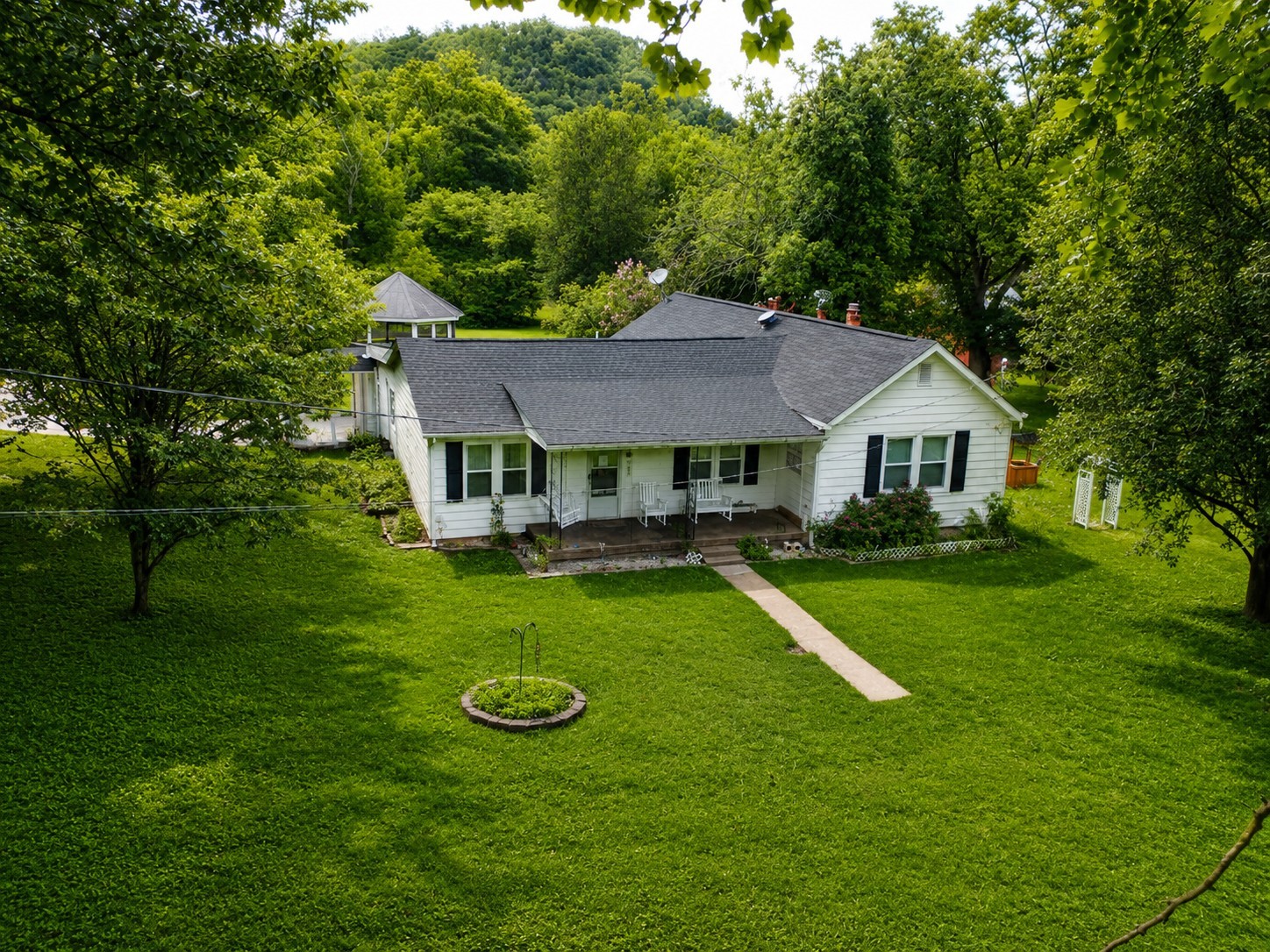 4455 Pond Creek Rd Property Photo 1