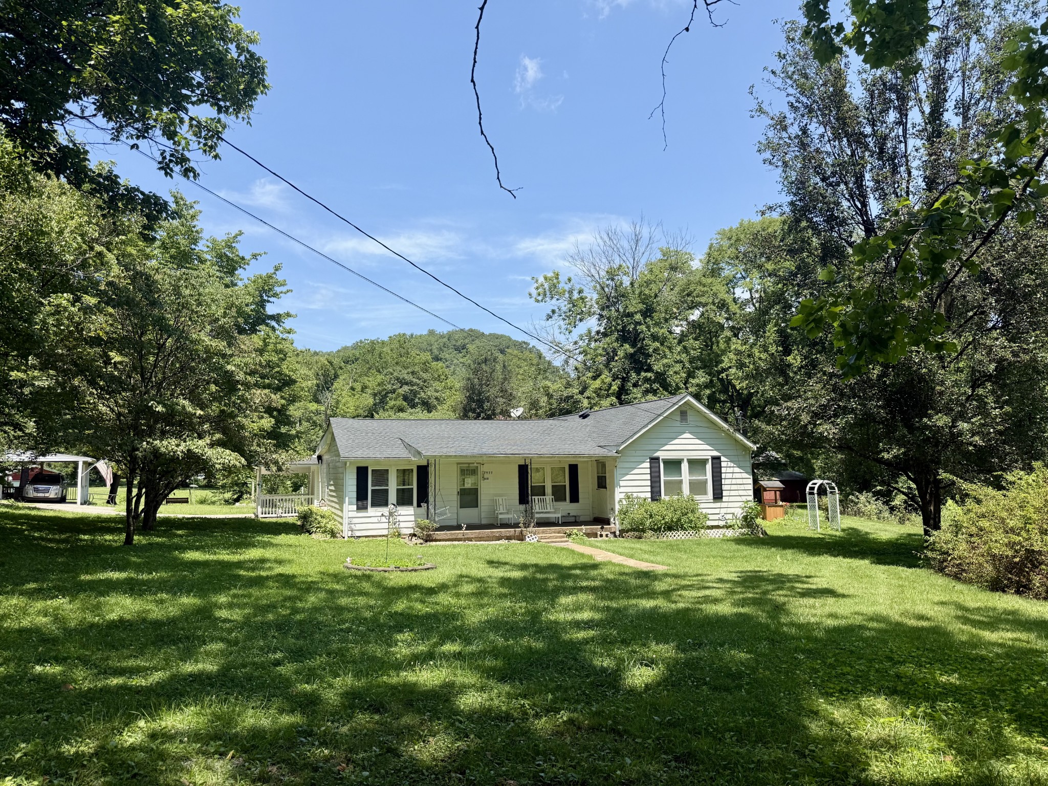 4455 Pond Creek Rd Property Photo 3