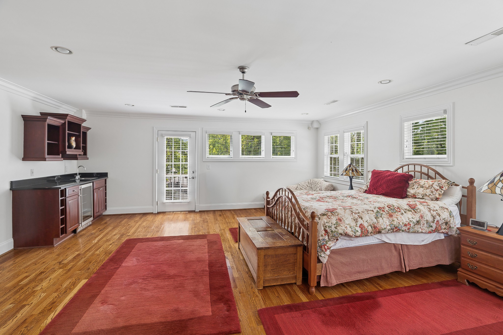 4409 Lealand Ln Property Photo 31