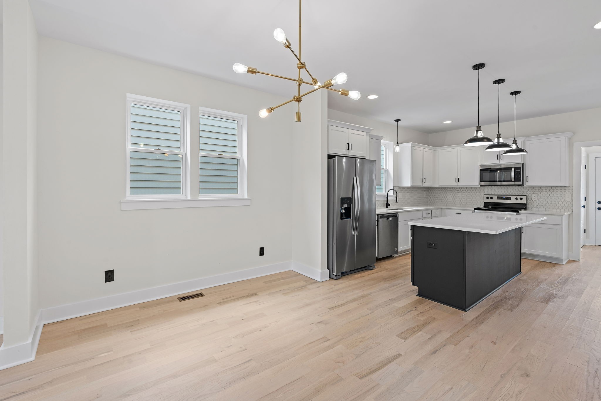 4122 Union St Property Photo 10