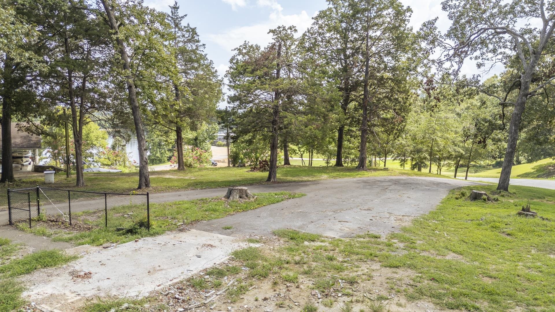 445 Lew Wallace Rd Property Photo 3