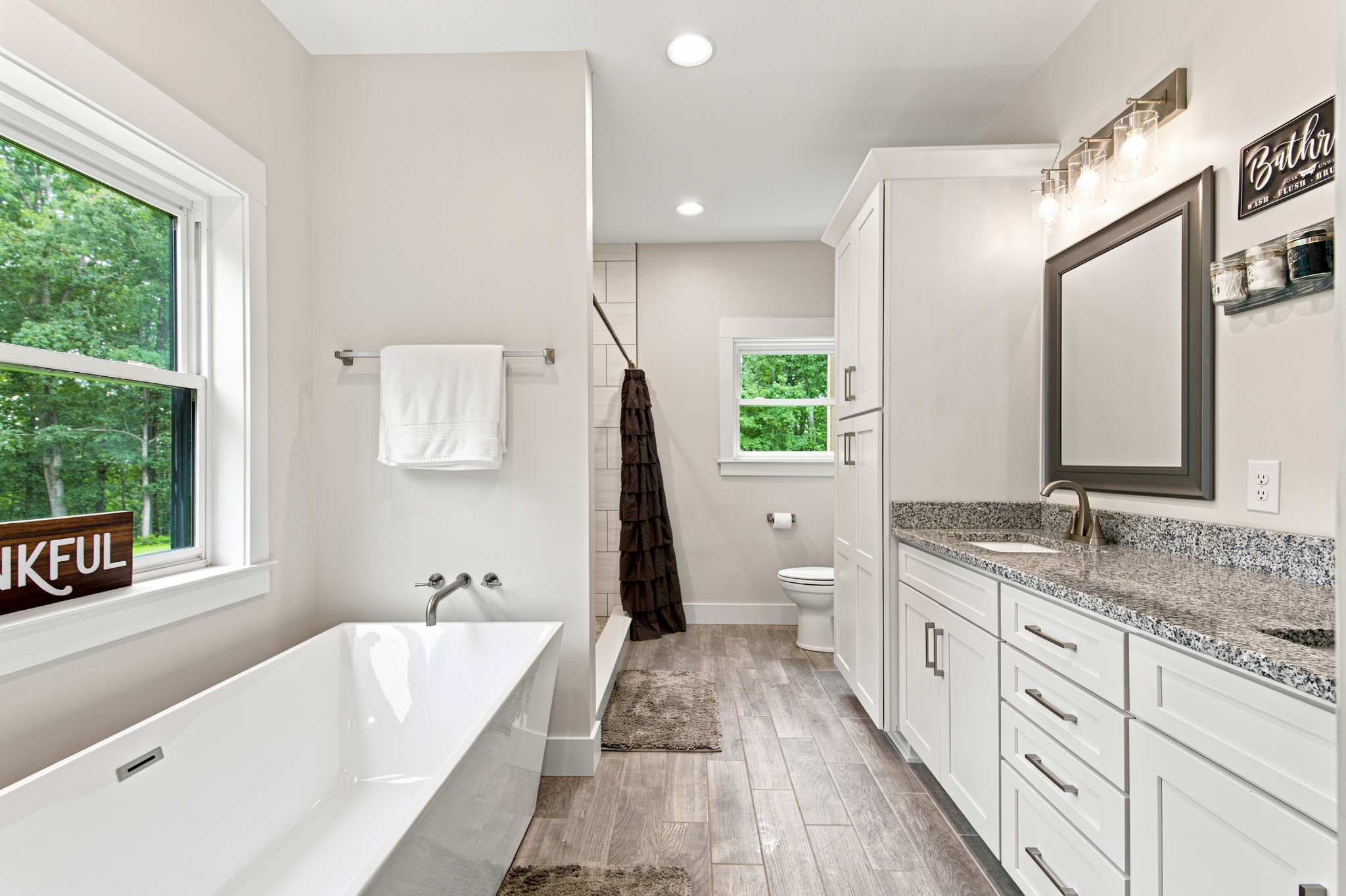 1658 Apache Trl Property Photo 18