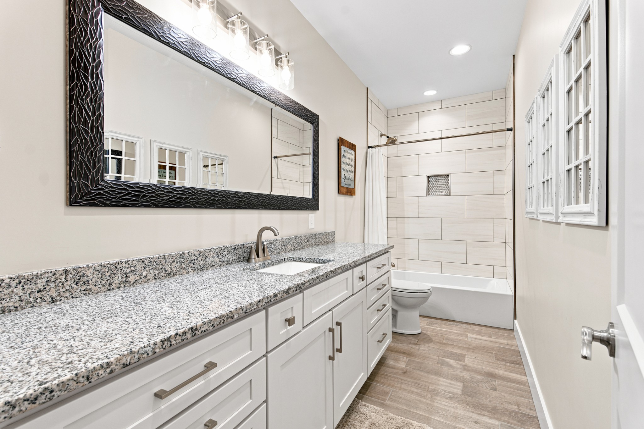 1658 Apache Trl Property Photo 23