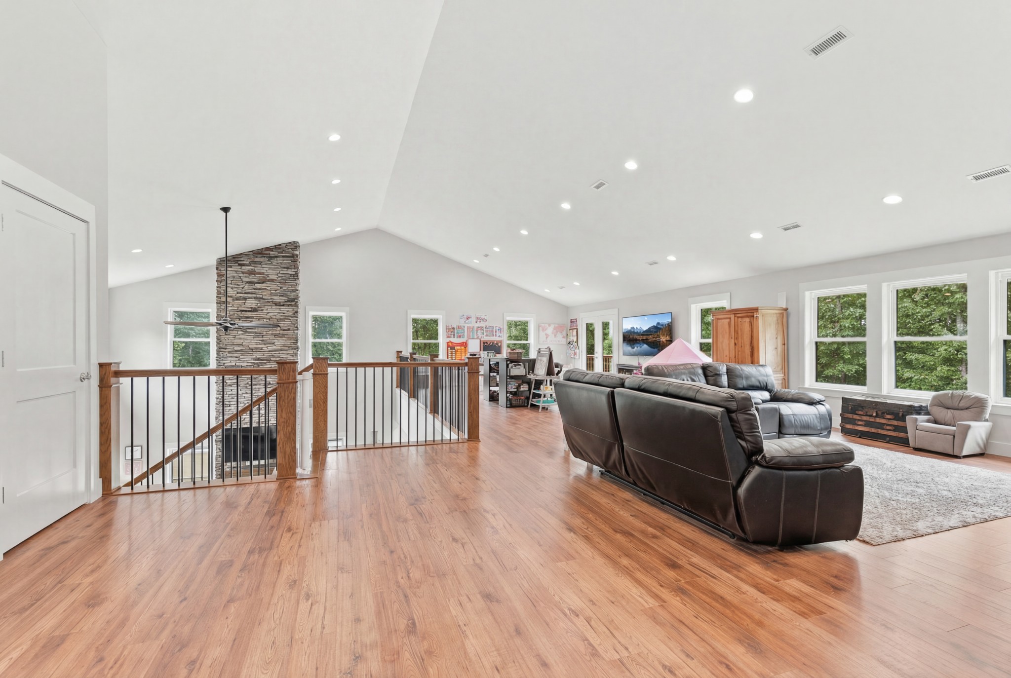 1658 Apache Trl Property Photo 26