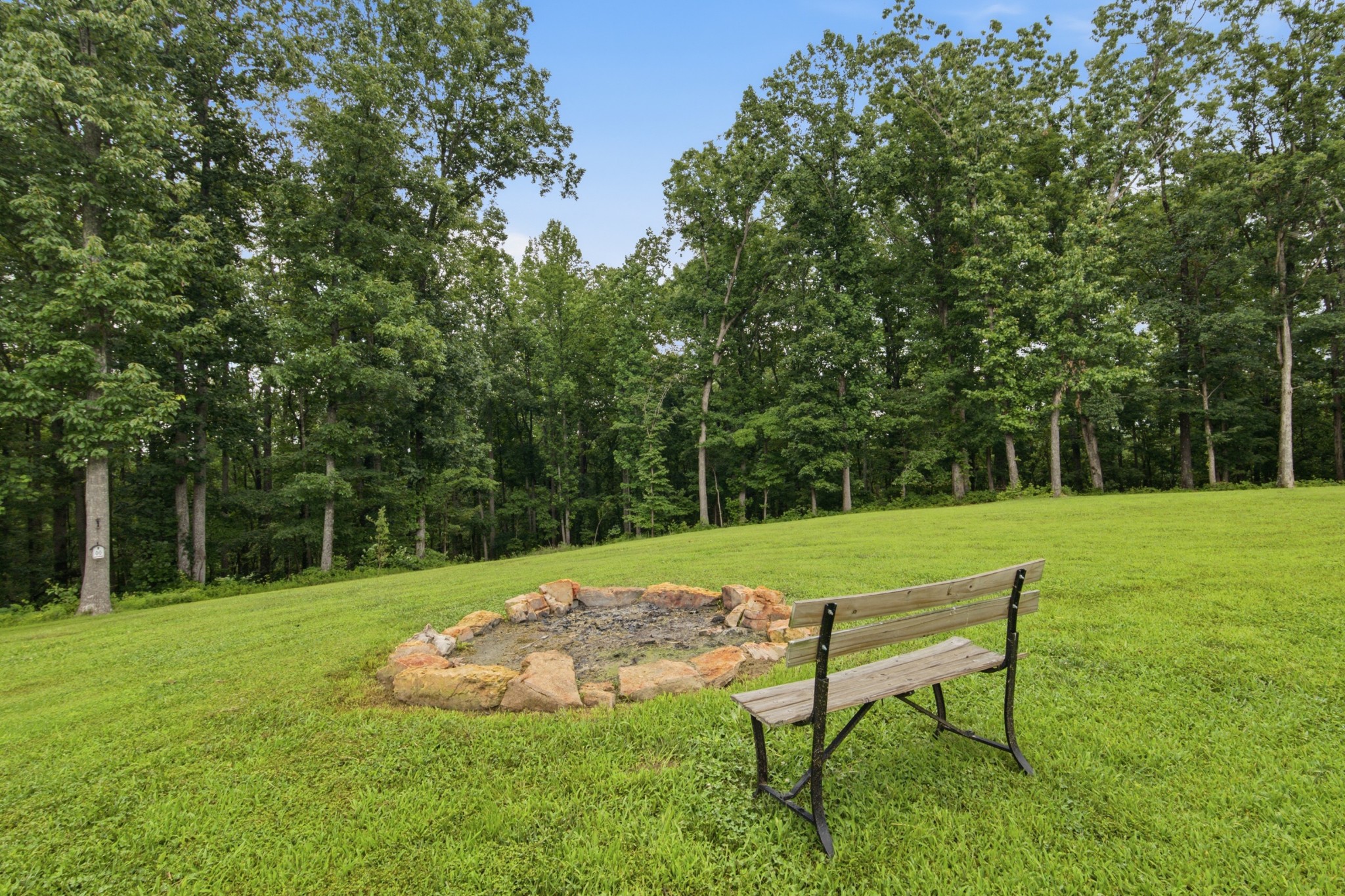 1658 Apache Trl Property Photo 38