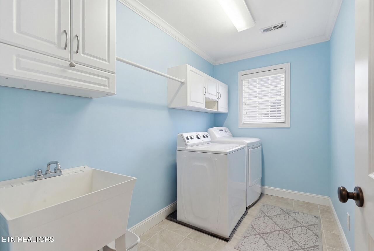 9648 Valley Woods Lane Property Photo 39