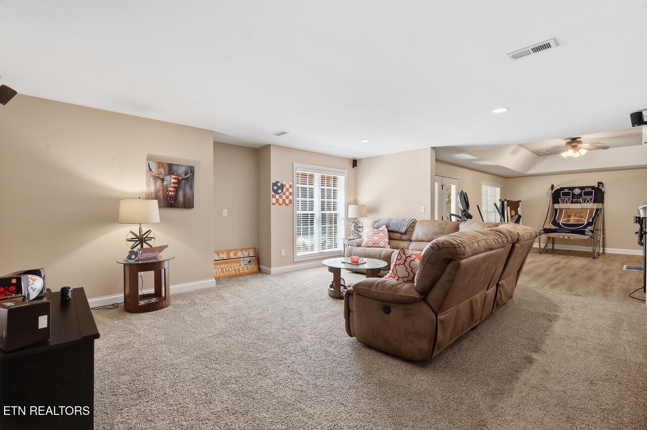 9648 Valley Woods Lane Property Photo 40