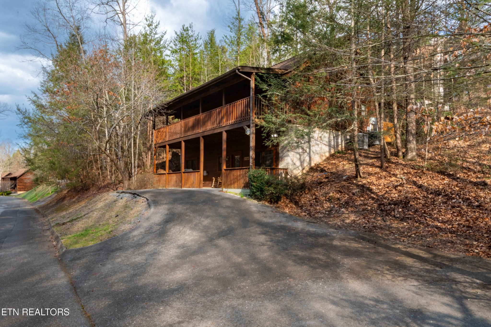653 Eagles Boulevard Way Property Photo 4