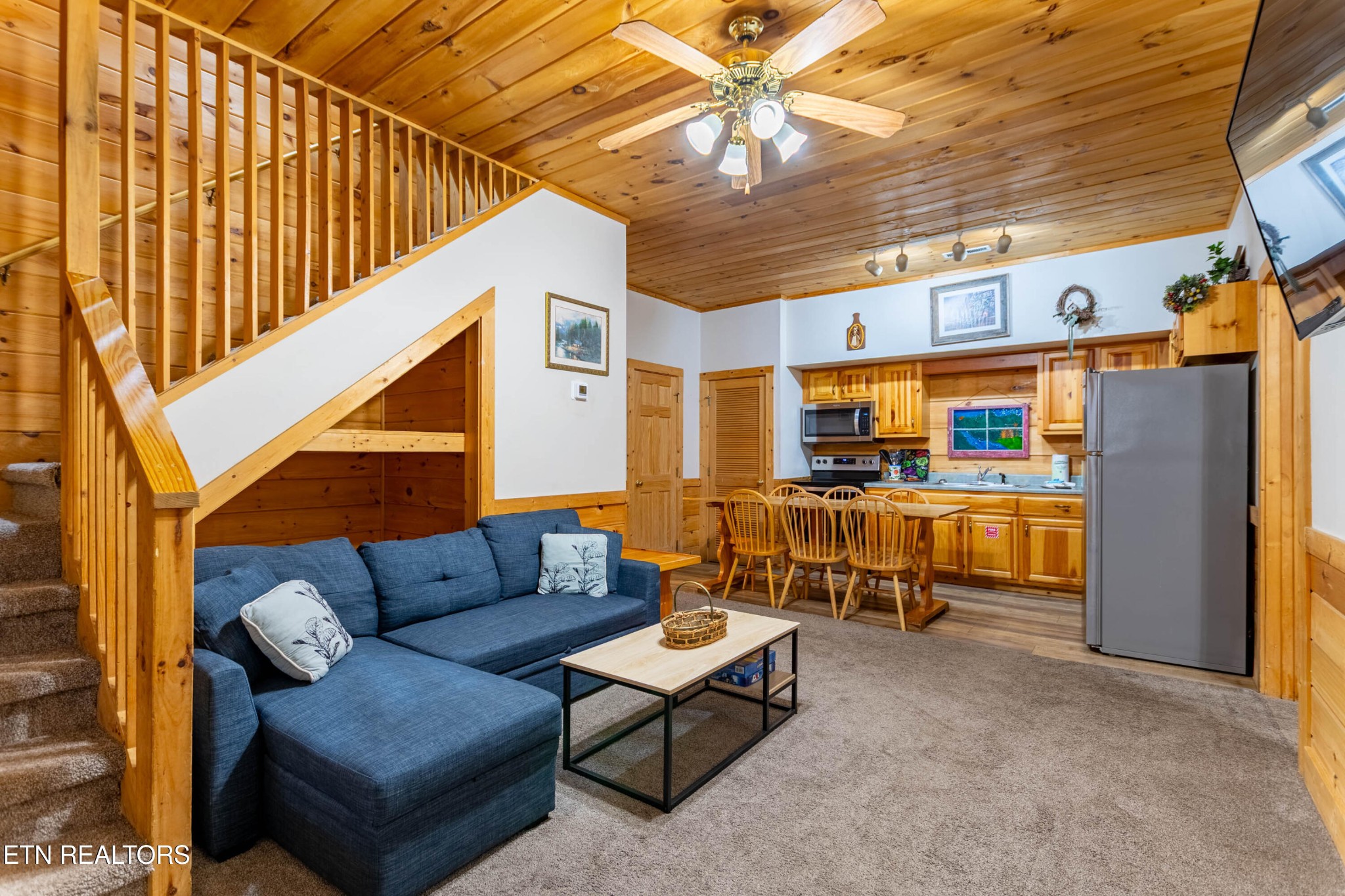 653 Eagles Boulevard Way Property Photo 14