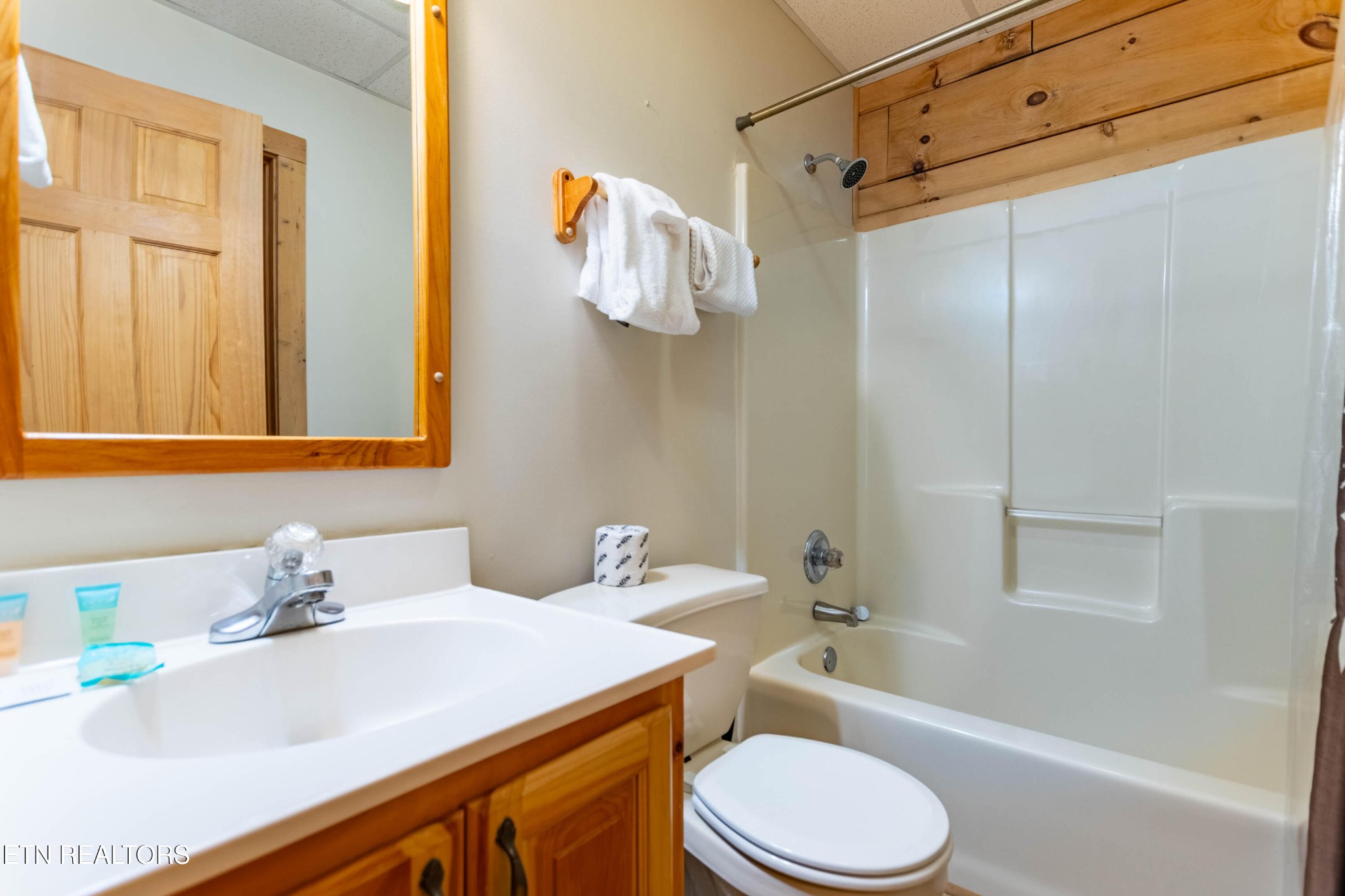 653 Eagles Boulevard Way Property Photo 20