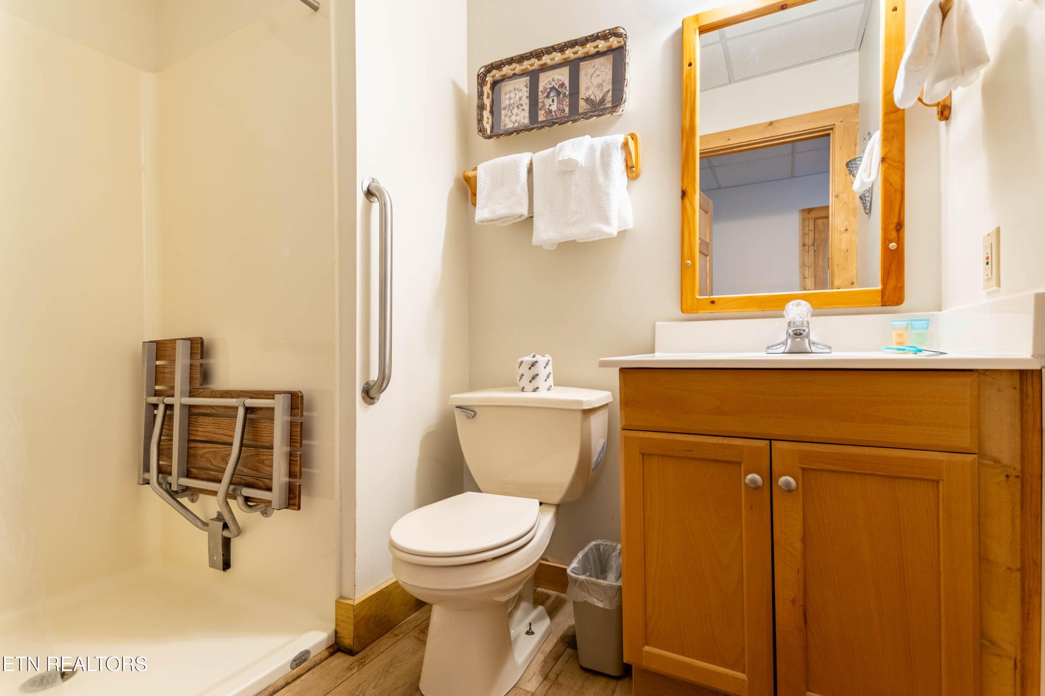 653 Eagles Boulevard Way Property Photo 39