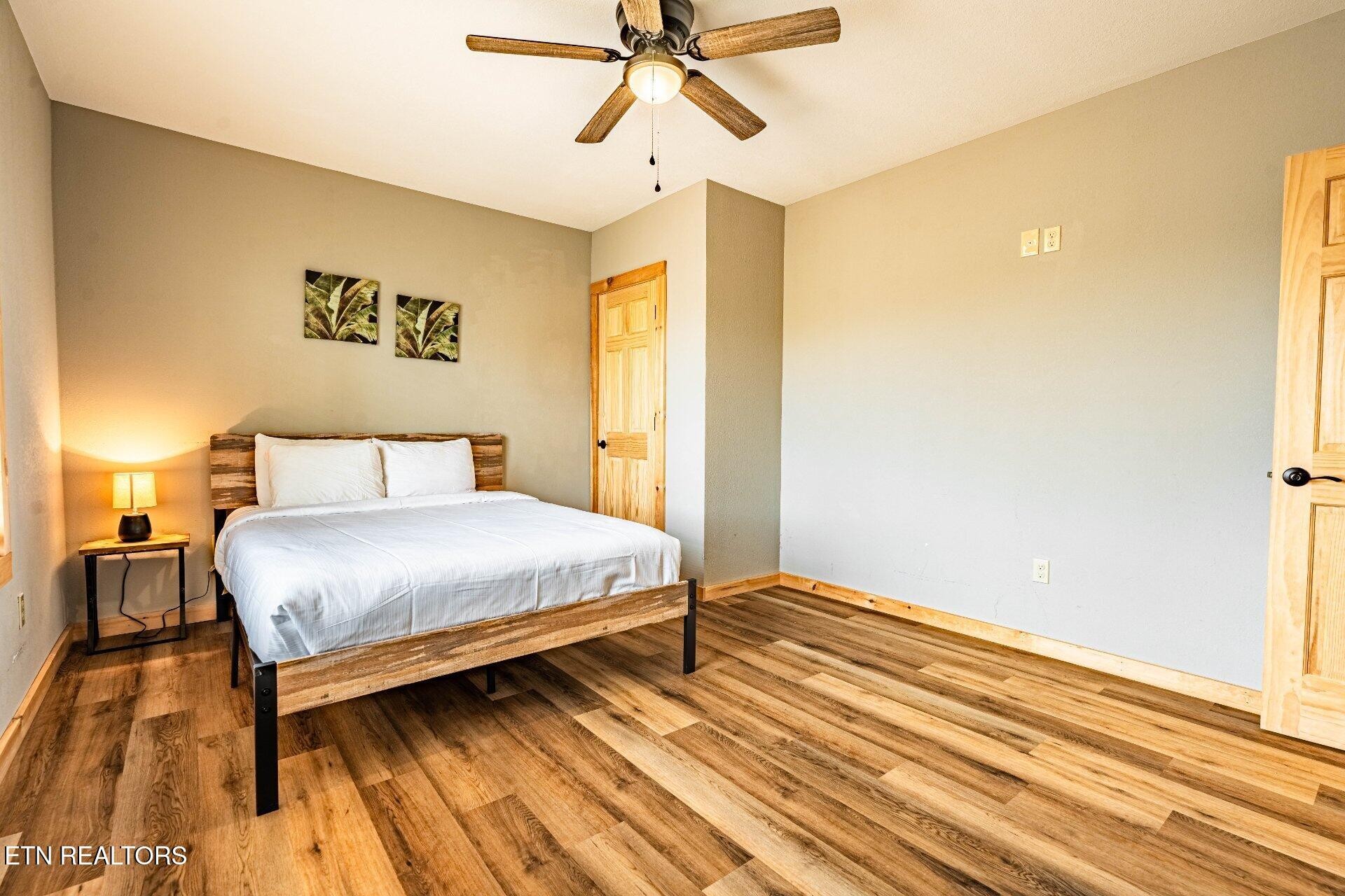 2104 Eagle Feather Drive Property Photo 23