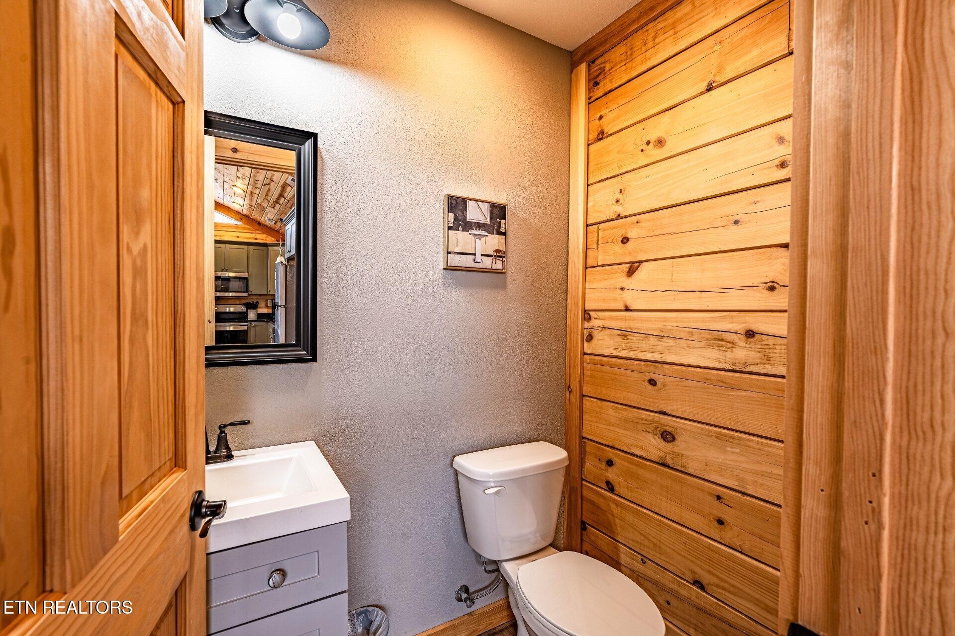 2104 Eagle Feather Drive Property Photo 29