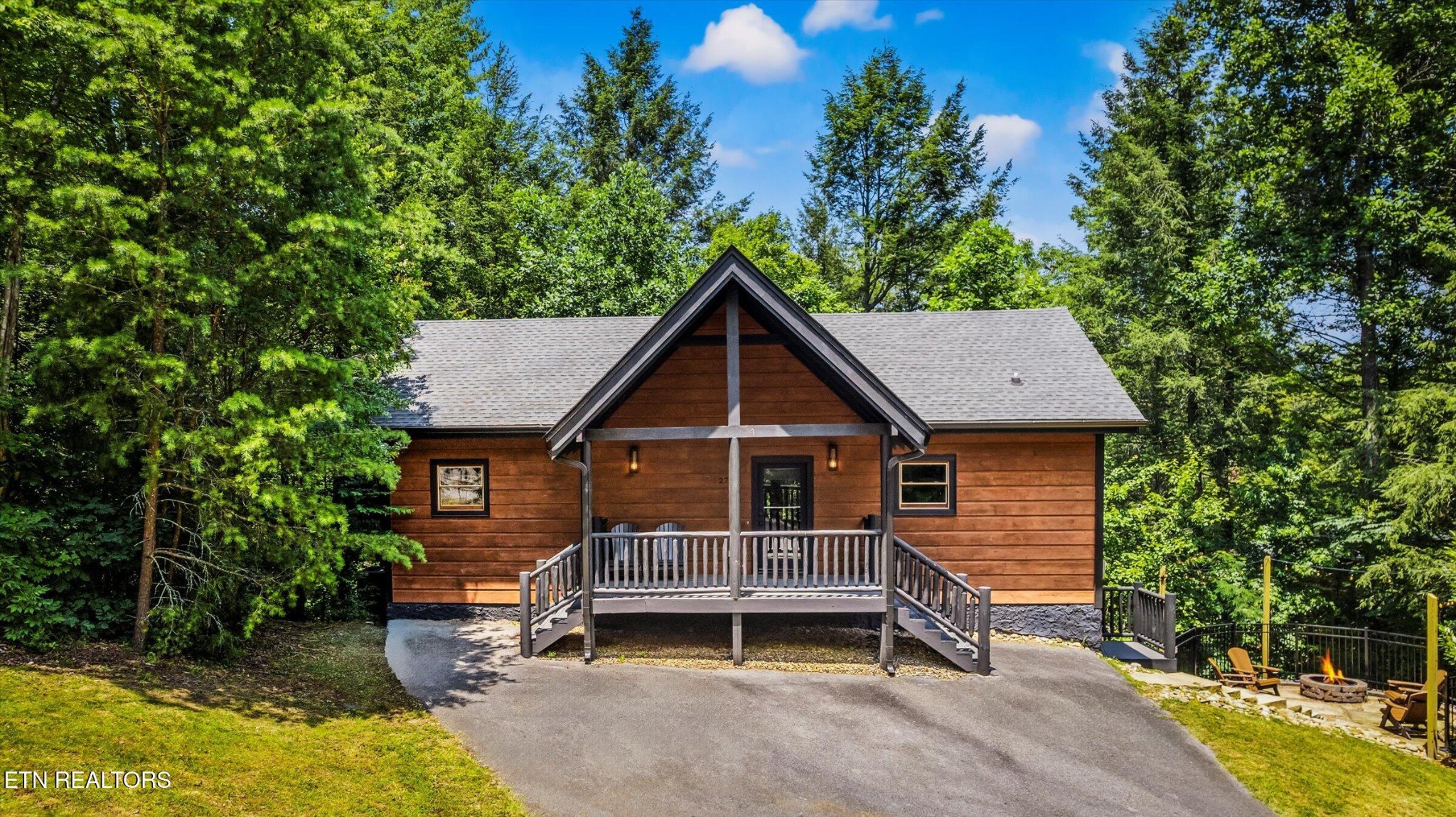 2710 Owls Cove Way Property Photo 1