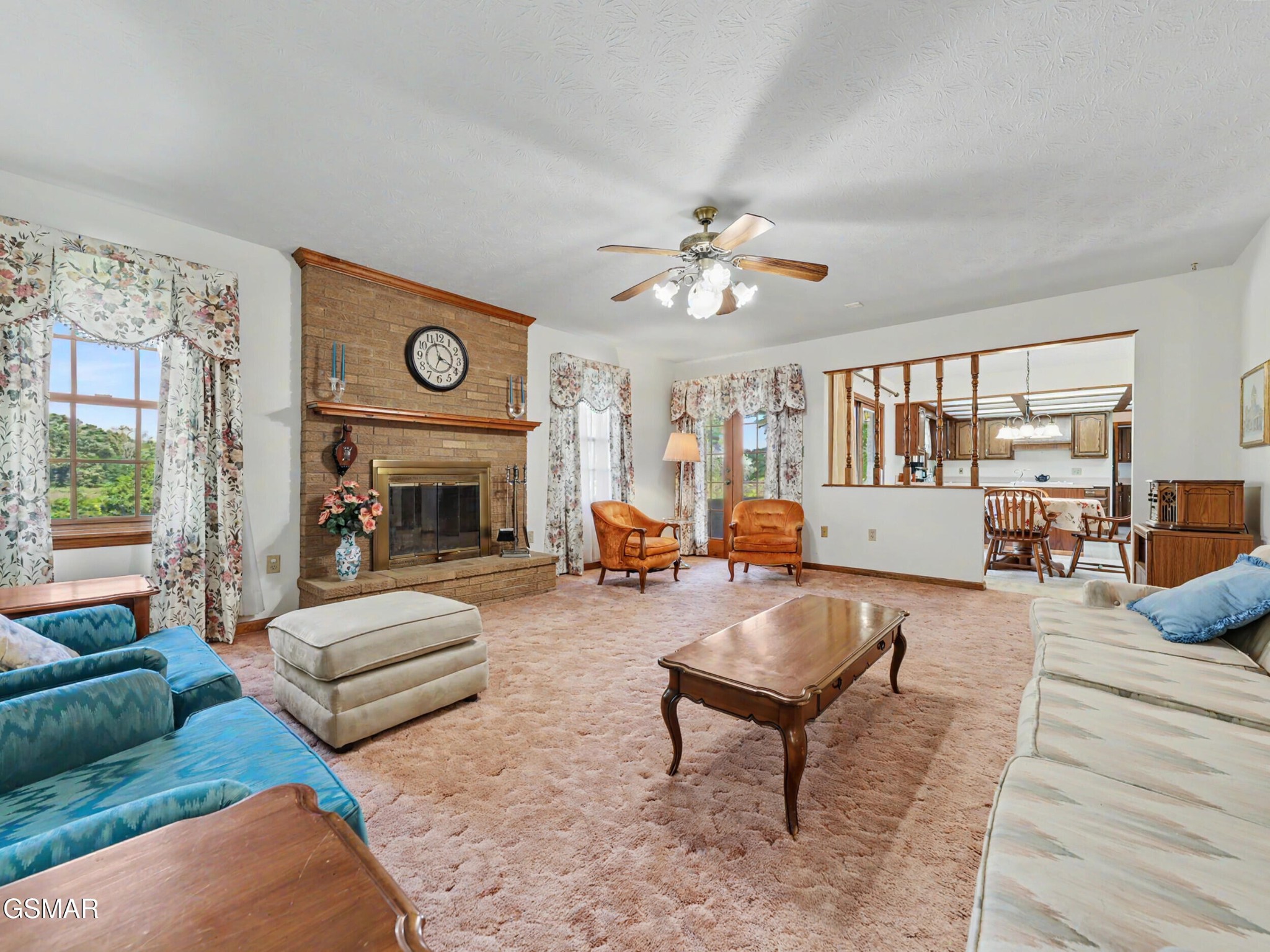 377 Thomas Loop Road Property Photo 15