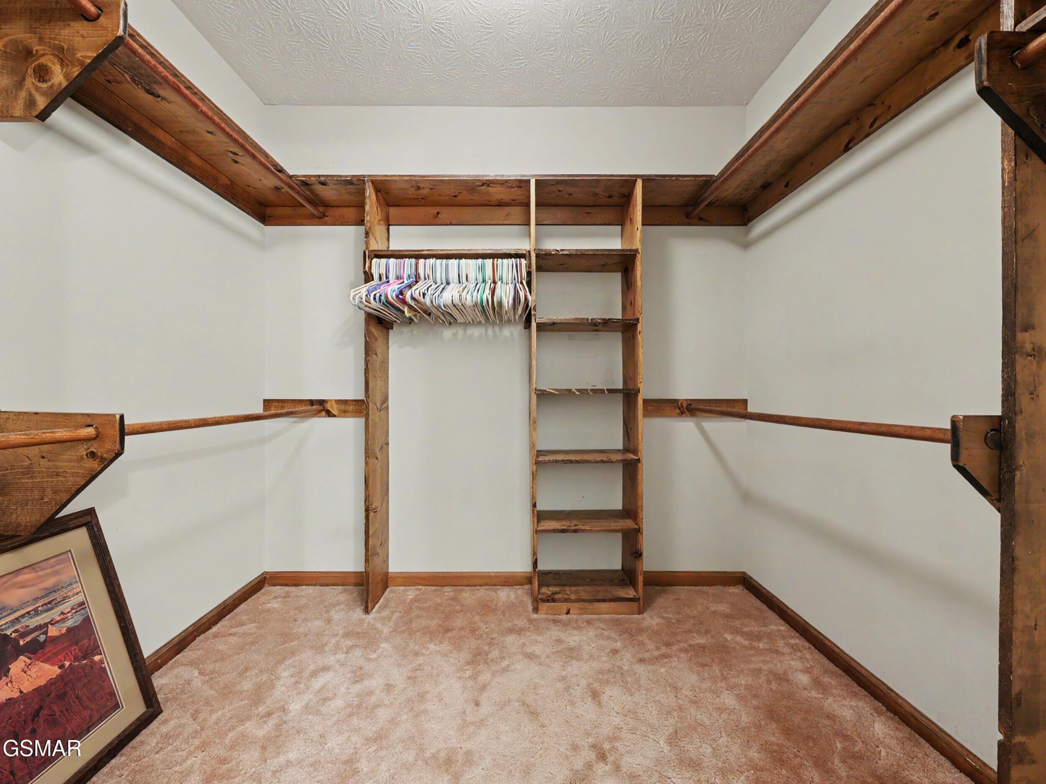 377 Thomas Loop Road Property Photo 45