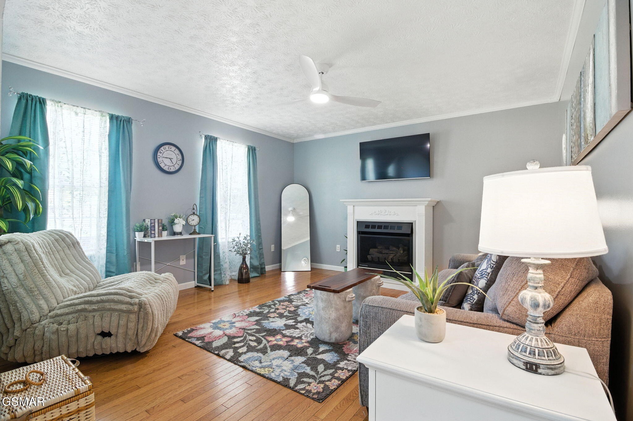 306 Eastwood Drive Property Photo 4