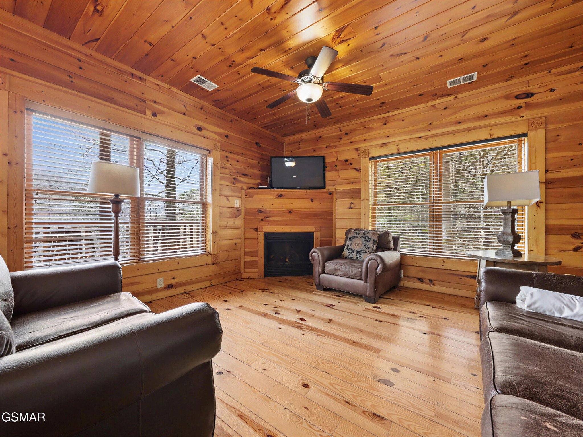 727 Mountain Stream Way Property Photo 22