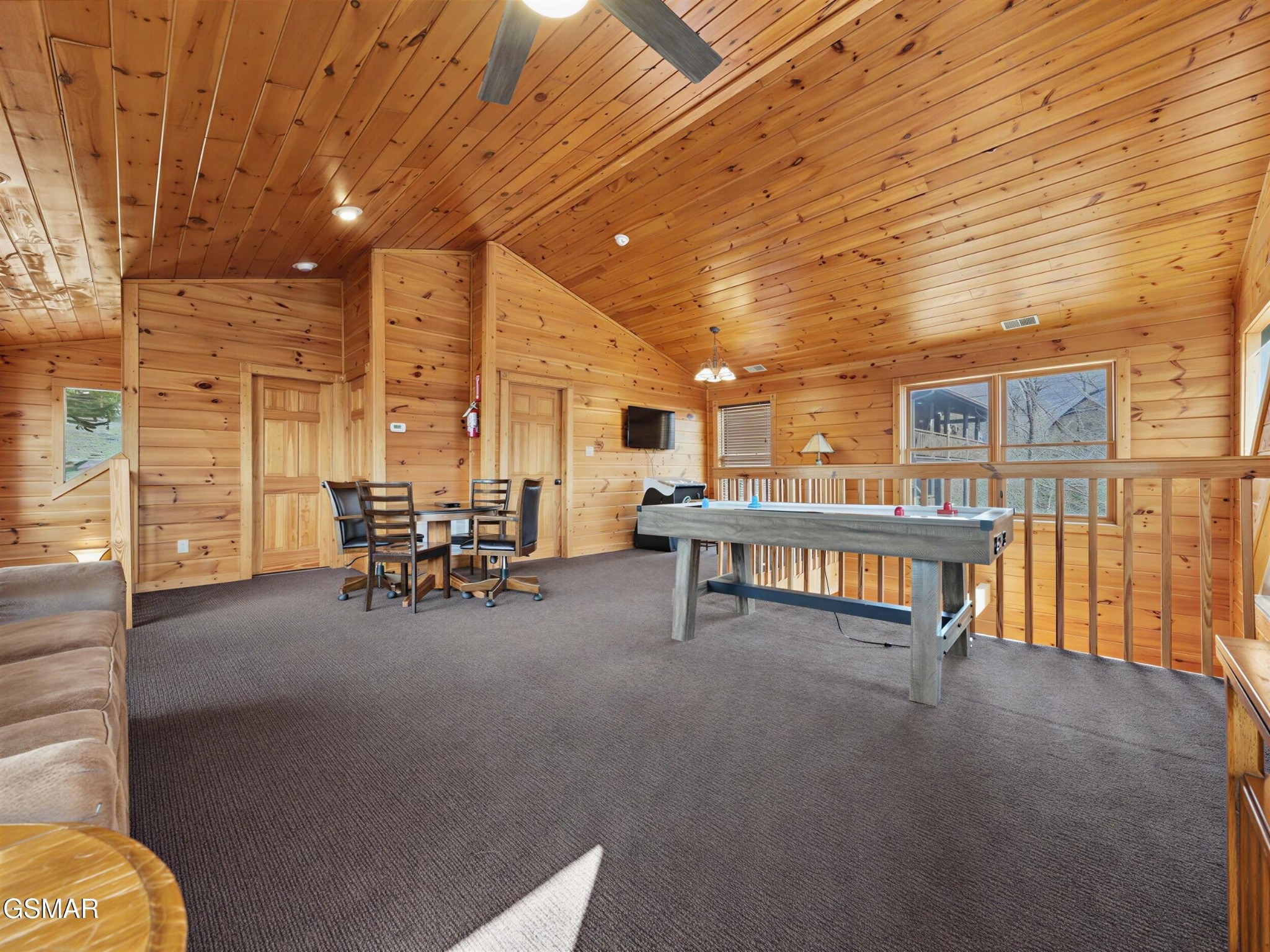 727 Mountain Stream Way Property Photo 35
