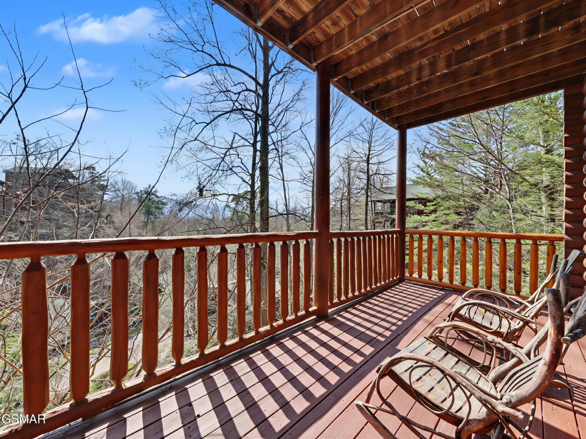 727 Mountain Stream Way Property Photo 39