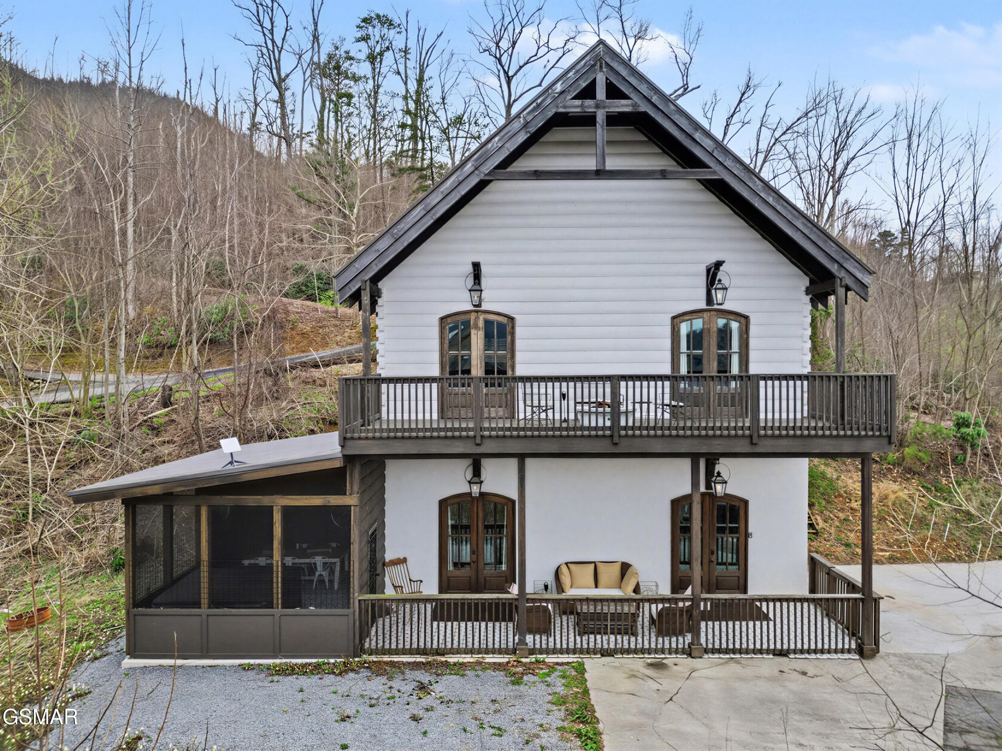225 Chimney Tops Way
