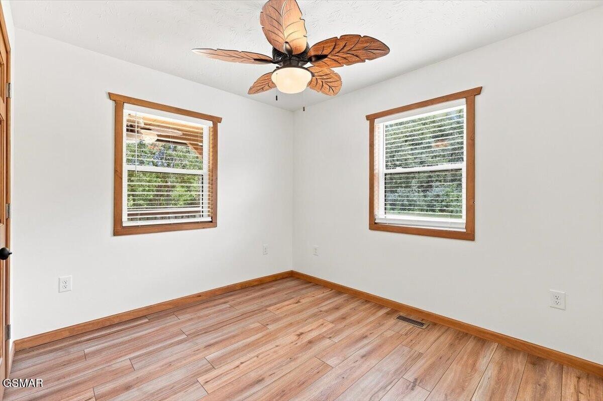 901 Nibor Way Property Photo 28