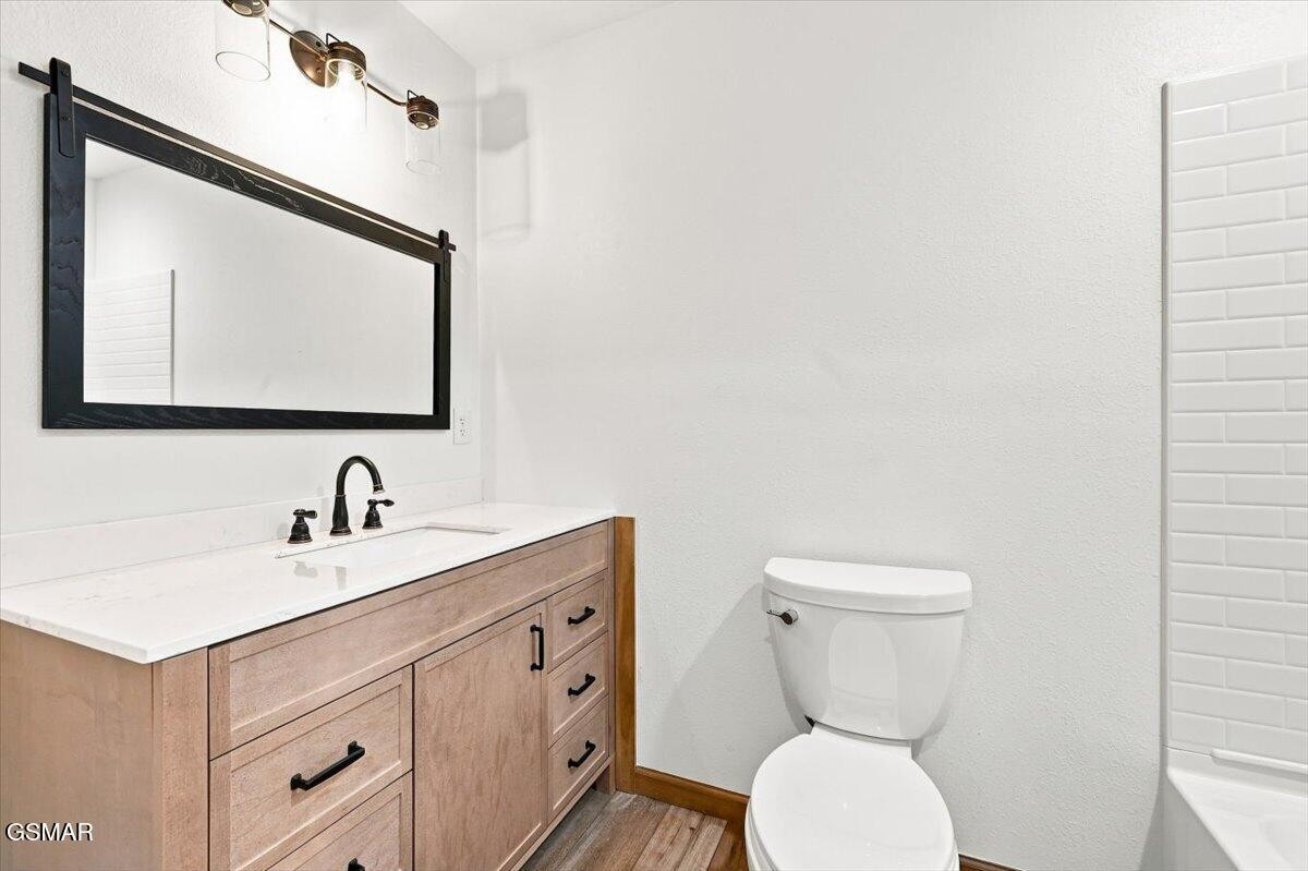 901 Nibor Way Property Photo 32