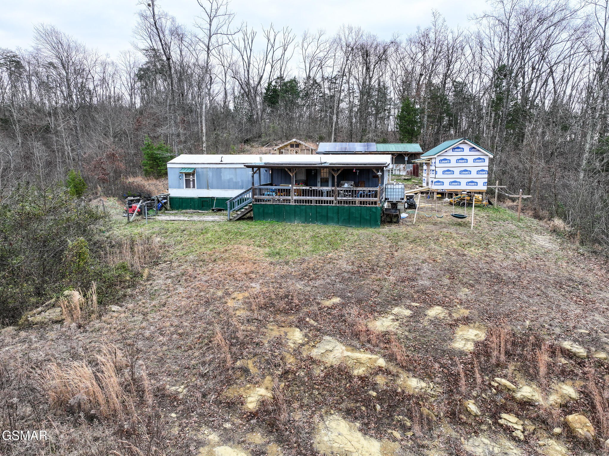 201 Green Road Property Photo 1