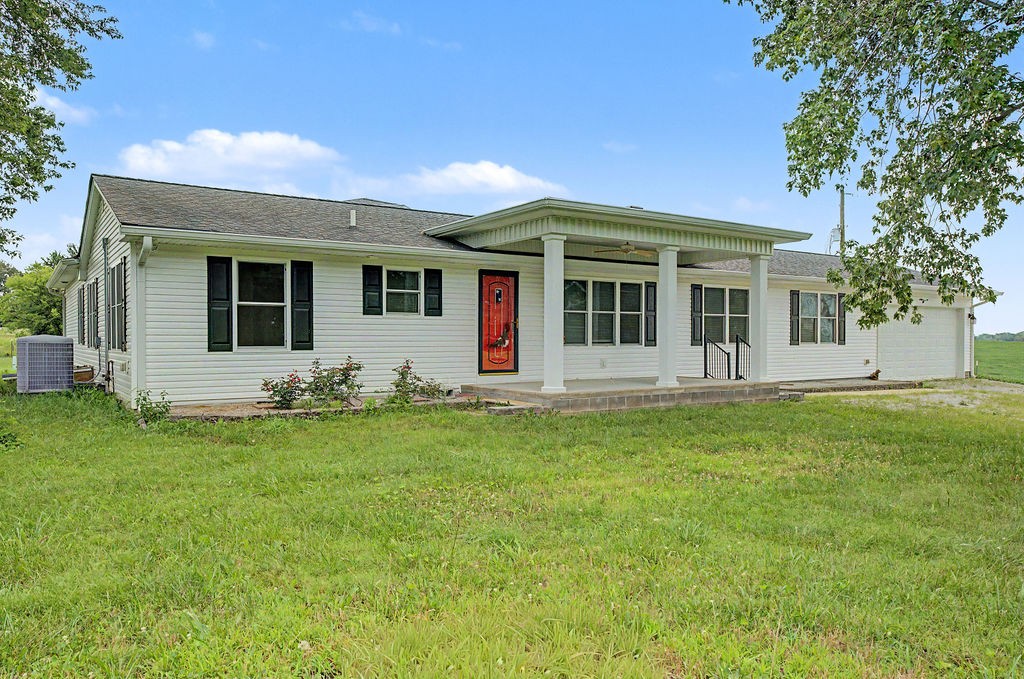 4475 Butler Rd Property Photo 1