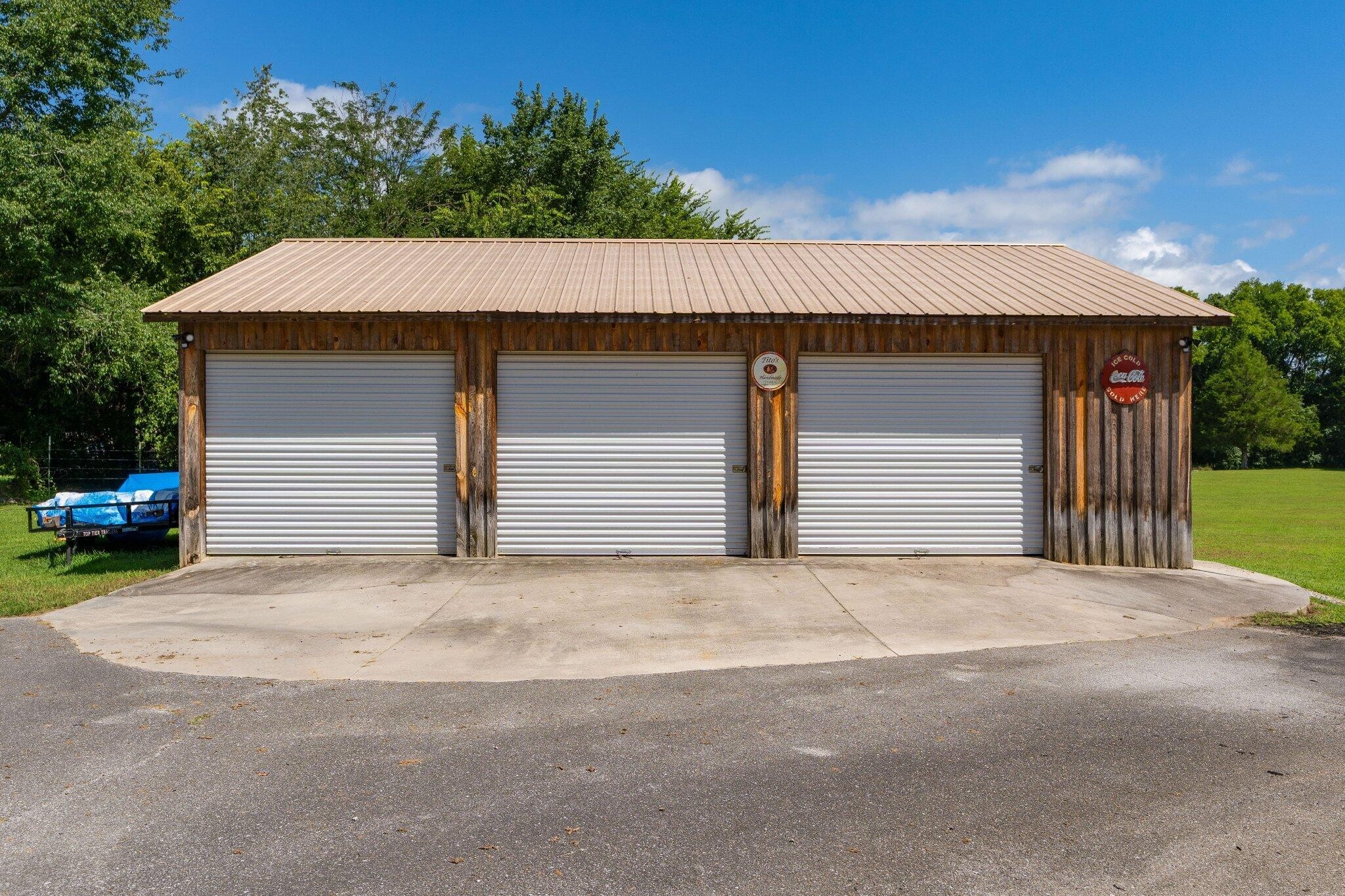 558 Bonds Road Property Photo 10