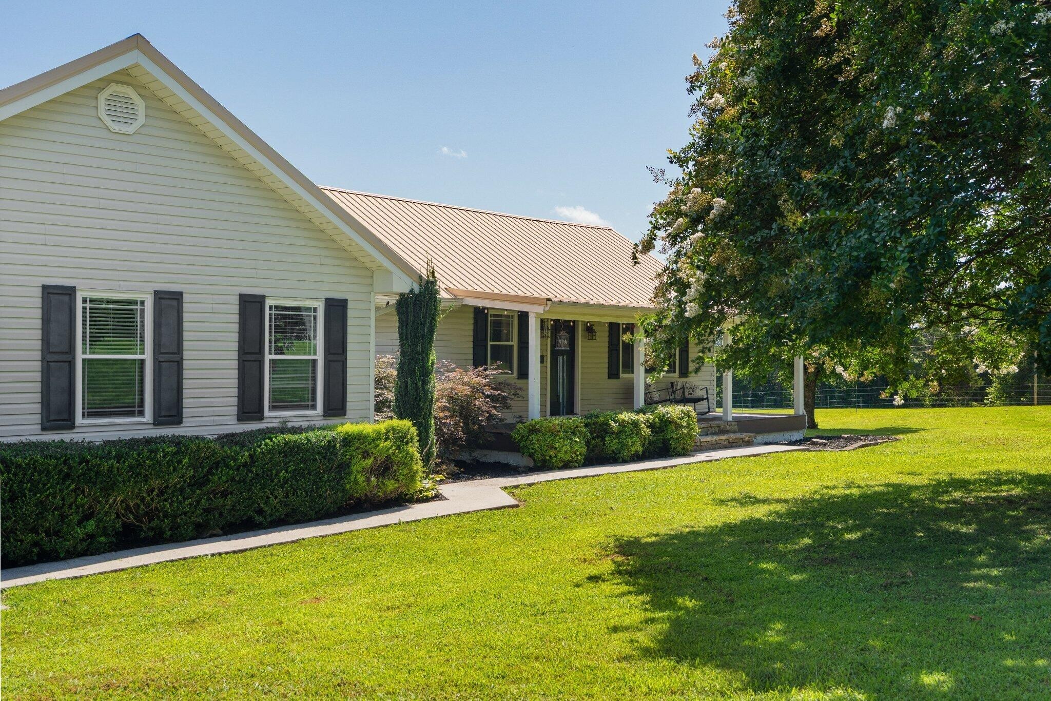 558 Bonds Road Property Photo 12